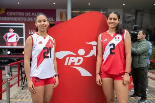 Federación Peruana de Vóleibol presentó la nueva camiseta oficial de las selecciones peruanas de esta disciplina. Foto: IPD