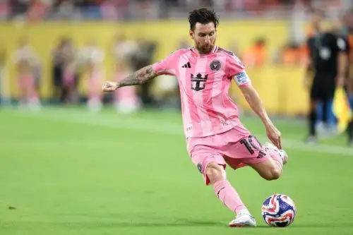 El 10 de la Albiceleste, Lionel Messi, volvió a ocupar el primer lugar en el top 10 de los mejores pagados de la MLS. Foto: AFP