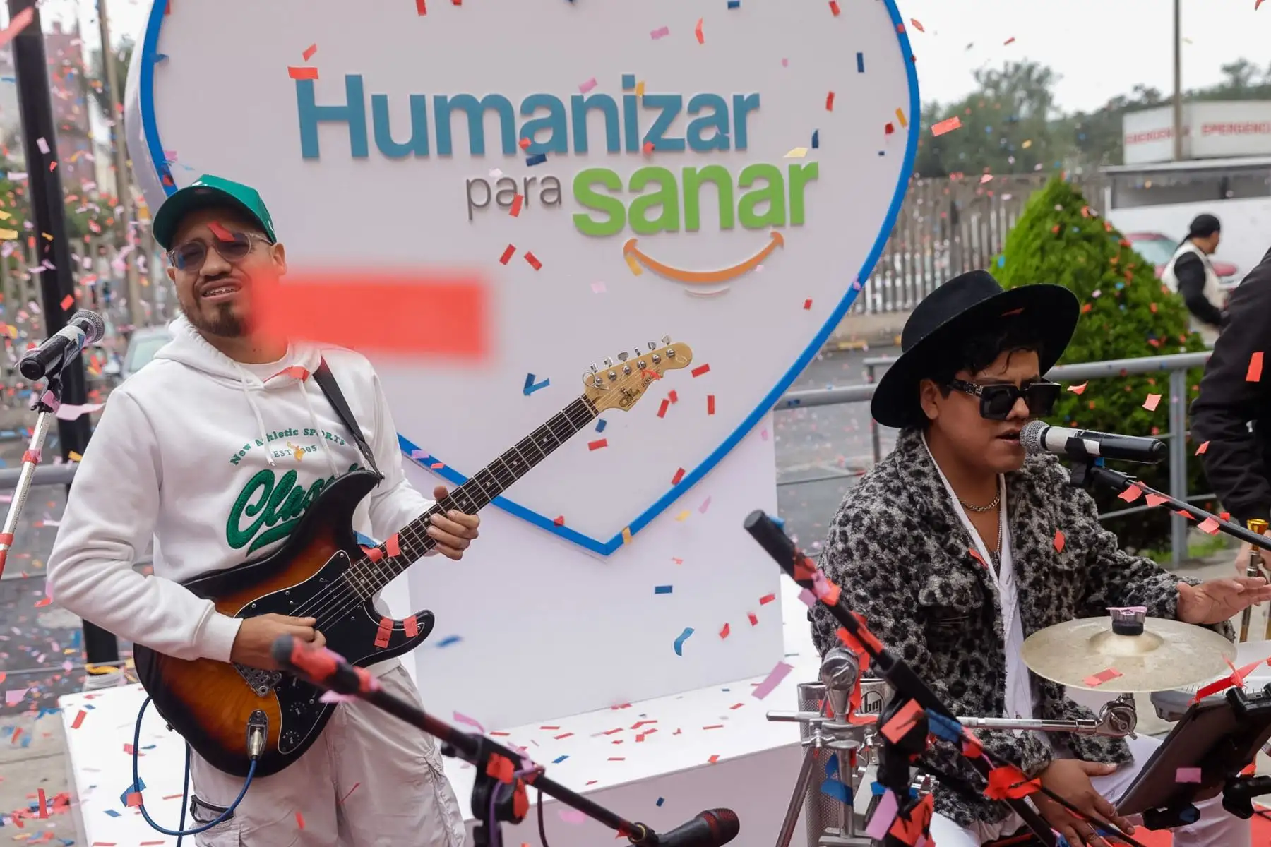 El Instituto Nacional de Salud del Niño San Borja celebró su 12° aniversario destacando más de 54 mil cirugías complejas realizadas, brindando una segunda oportunidad de vida a miles de niños del país. Gracias al apoyo de empresas, instituciones, Fuerzas Armadas, iglesia y sociedad civil, se concretaron trasplantes, implantes cocleares y múltiples atenciones que transformaron vidas. Foto: ANDINA/Luis Iparraguirre