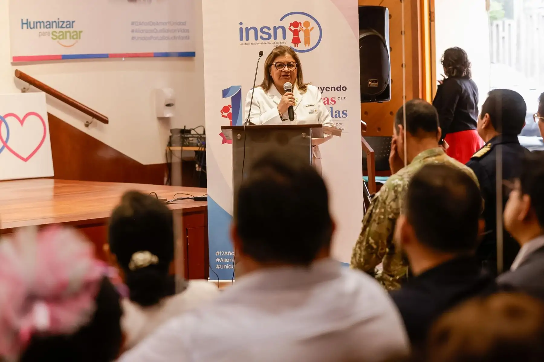 El Instituto Nacional de Salud del Niño San Borja celebró su 12° aniversario destacando más de 54 mil cirugías complejas realizadas, brindando una segunda oportunidad de vida a miles de niños del país. Gracias al apoyo de empresas, instituciones, Fuerzas Armadas, iglesia y sociedad civil, se concretaron trasplantes, implantes cocleares y múltiples atenciones que transformaron vidas. Foto: ANDINA/Luis Iparraguirre