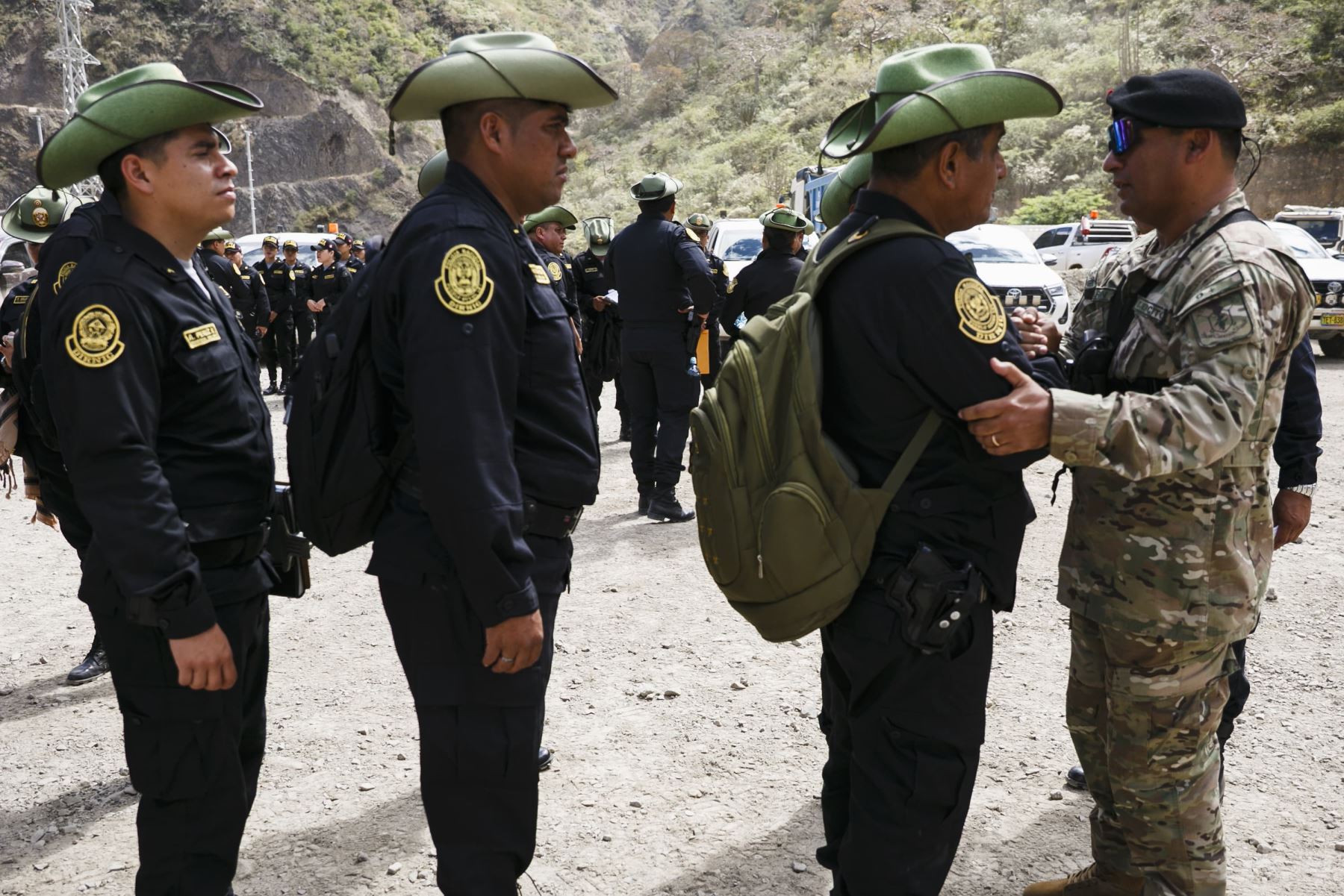 el Estado seguirá impulsando una respuesta articulada con la participación de la Policía Nacional, las Fiscalías Especializadas en Materia Ambiental, las Fuerzas Armadas en zonas en emergencia, la Superintendencia Nacional de Aduanas y de Administración Tributaria (Sunat). Foto:ANDINA/Difusión