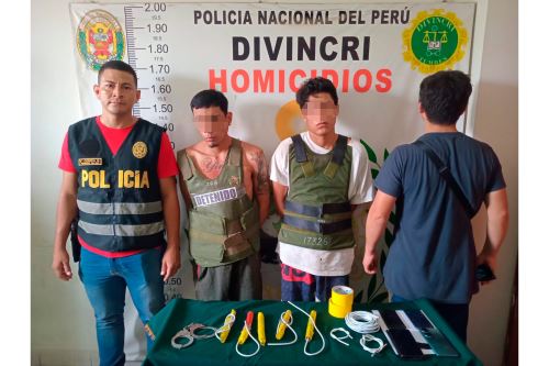 Los presuntos integrantes de la banda intervenidos fueron identificados como José Abraham Jiménez Guerrero (24) y Adlhair Homar Ramírez Zárate de 20 años. ANDINA/Difusión