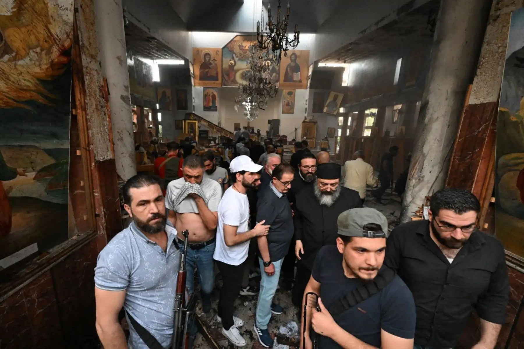 Al menos 22 personas murieron y 63 resultaron heridas, según un saldo actualizado del Ministerio de Salud citado por la agencia SANA.   Foto: AFP