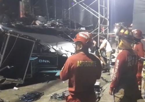 Músicos y asistentes vivieron momentos de angustia durante el II Festival del Juane Amazónico que se celebra en el distrito de La Banda de Shilcayo, en la provincia y región San Maertín. La caída de una enorme pantalla LED causó zozobra, pero felizmente no dejó heridos. ANDINA/Difusión