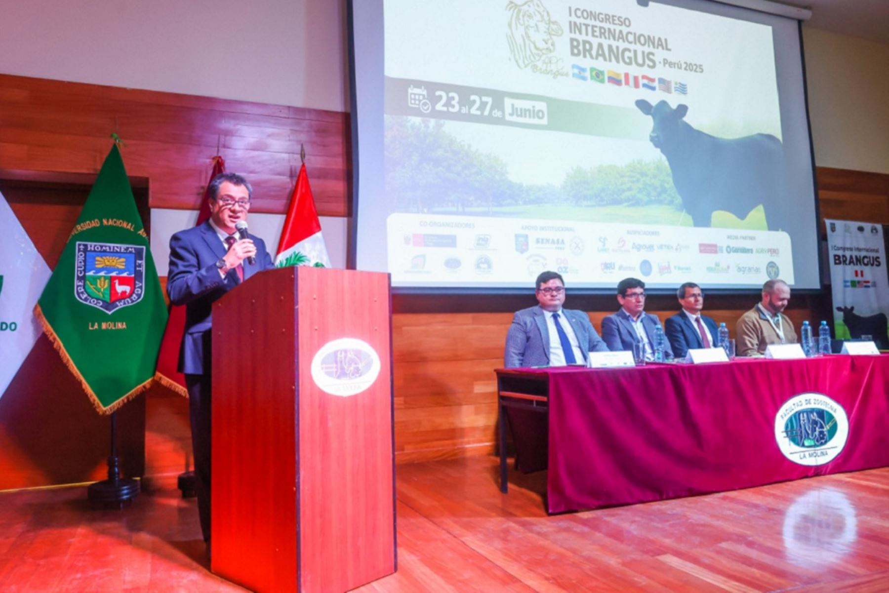 Inauguración del I Congreso Internacional de Brangus Perú 2025 en la Universidad Nacional Agraria La Molina. Foto: Cortesía.