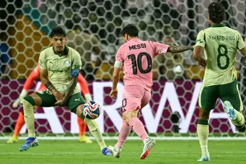 Palmeiras e Inter Miami jugaron ante 60,914 espectadores, en el Hard Rock Stadium de Miami. Foto: AFP
