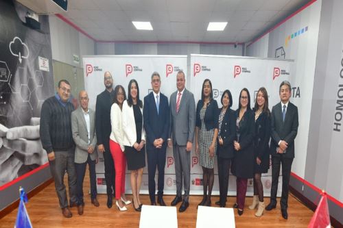 Misión de República Dominicana visita a Perú Compras para conocer su modelo de contratación pública