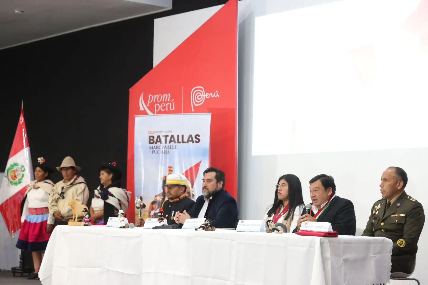 Presentación de la gran escenificación de las Batallas de Marcavalle y Pucará que se realizará el 06 de julio, en el Paraje Chuo Uco, en un escenario natural de tres kilómetros, entre cerros, quebradas y pampas, recordando la gran gesta liderada por Andrés Avelino Cáceres, en la Guerra del Pacífico, hace143 años. Foto: ANDINA/Melina Mejía