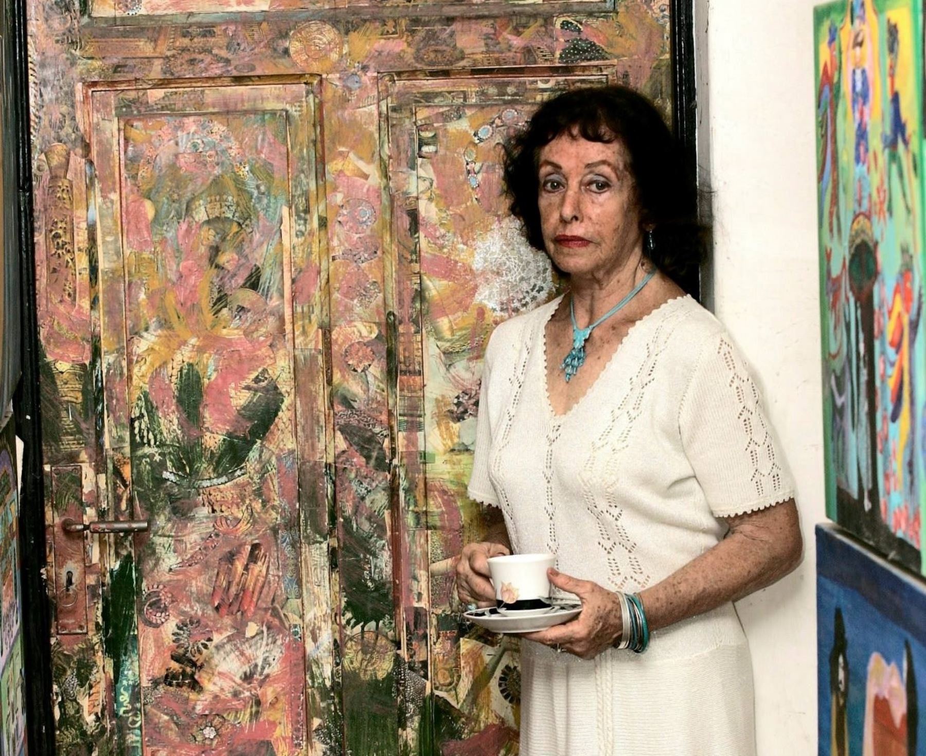 Raquel Jodorowsky regresa al cosmos poético con la publicación de su obra completa.