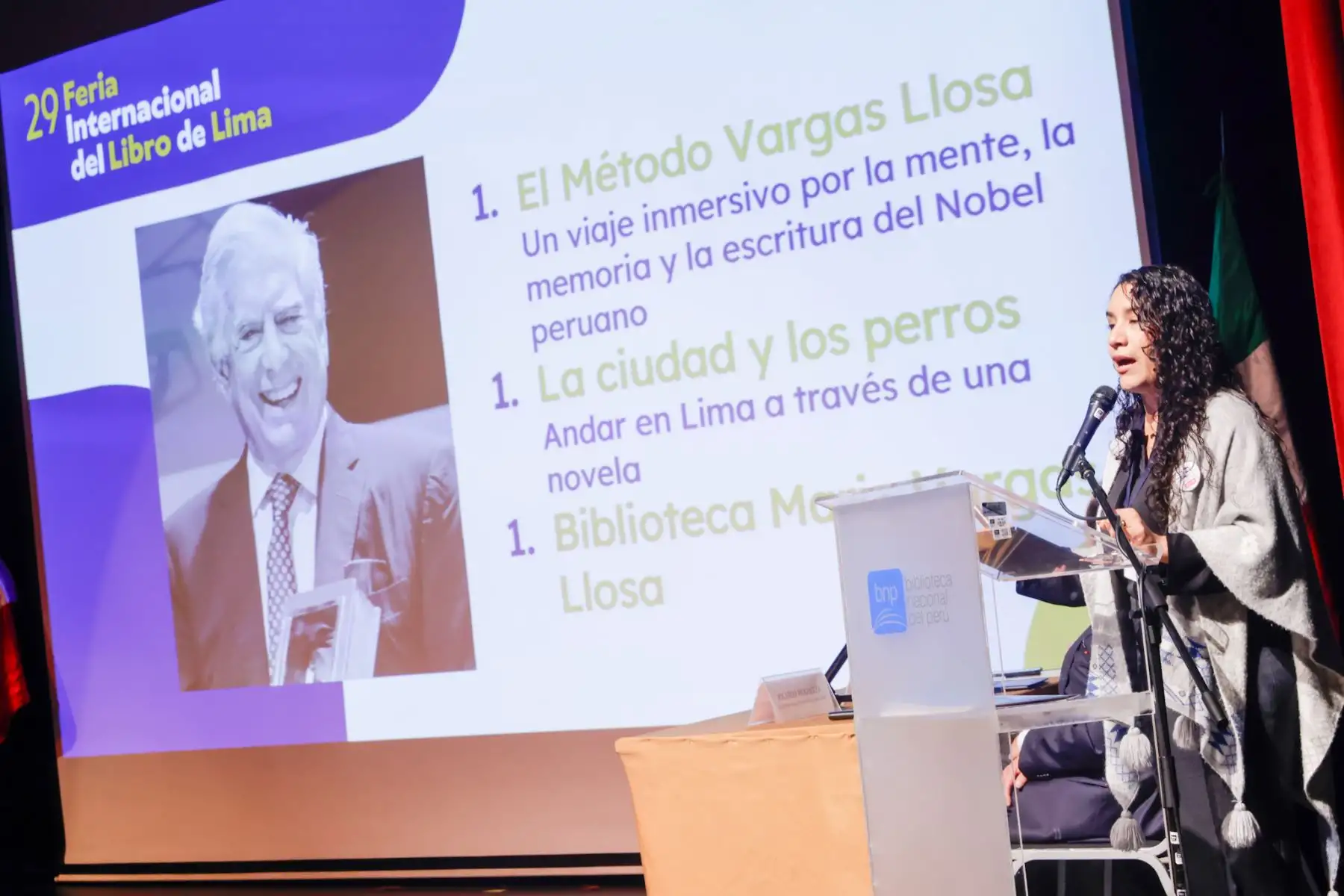 La Cámara Peruana del Libro presentó la 29ª edición de la Feria Internacional del Libro de Lima, que se realizará del 18 de julio al 6 de agosto en el Parque Próceres de la Independencia. Italia será el país invitado de honor, en conmemoración de los 151 años de relaciones diplomáticas con Perú. La feria contará con 250 stands, 8 auditorios y una variada programación cultural con autores nacionales e internacionales. Foto: ANDINA/Luis Iparraguirre