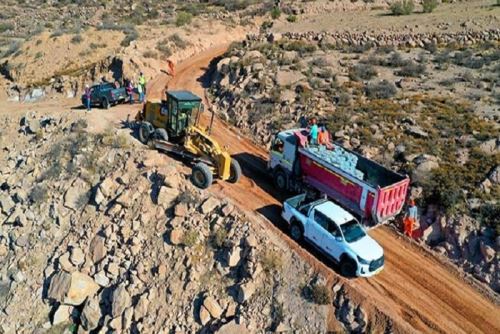 “Estas obras no solo mejoran el transporte, sino que también abren nuevas oportunidades para nuestros agricultores y emprendedores”, refirió el ministro de Transportes y Comunicaciones, César Sandoval.