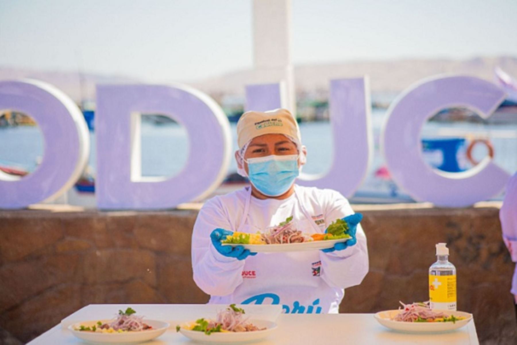 El festival “Pescado, sabor y tradición” se enmarca en los esfuerzos del Programa Nacional a Comer Pescado, por impulsar una alimentación saludable y rica en pescado, promoviendo el consumo responsable y sostenible en todo el país.