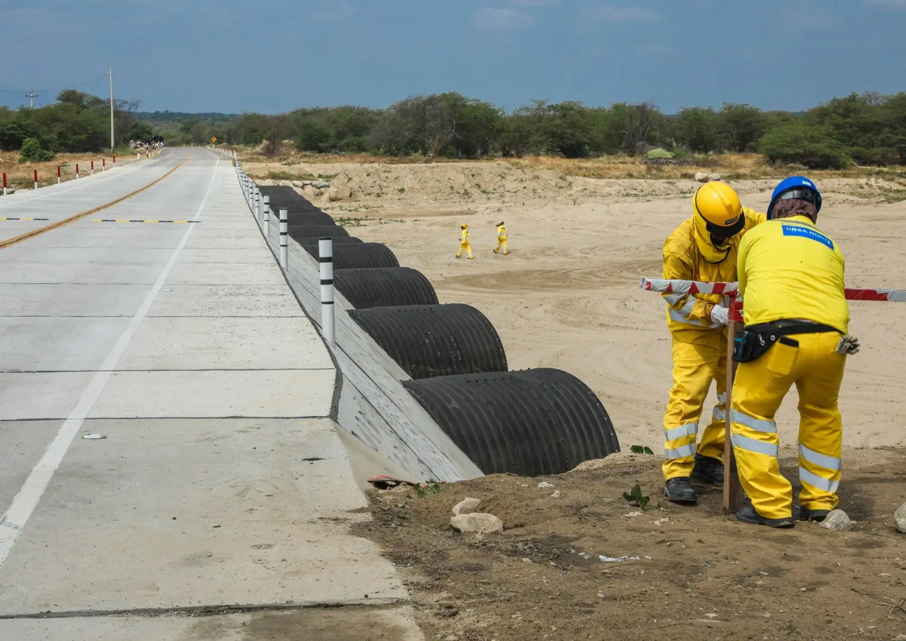 El MTC inició hoy los trabajos de construcción del puente Querpón, en el distrito de Olmos, Lambayeque. La infraestructura se ubicará en una zona donde constantemente se registran interrupciones de tránsito por el desborde de quebradas. ANDINA/Difusión