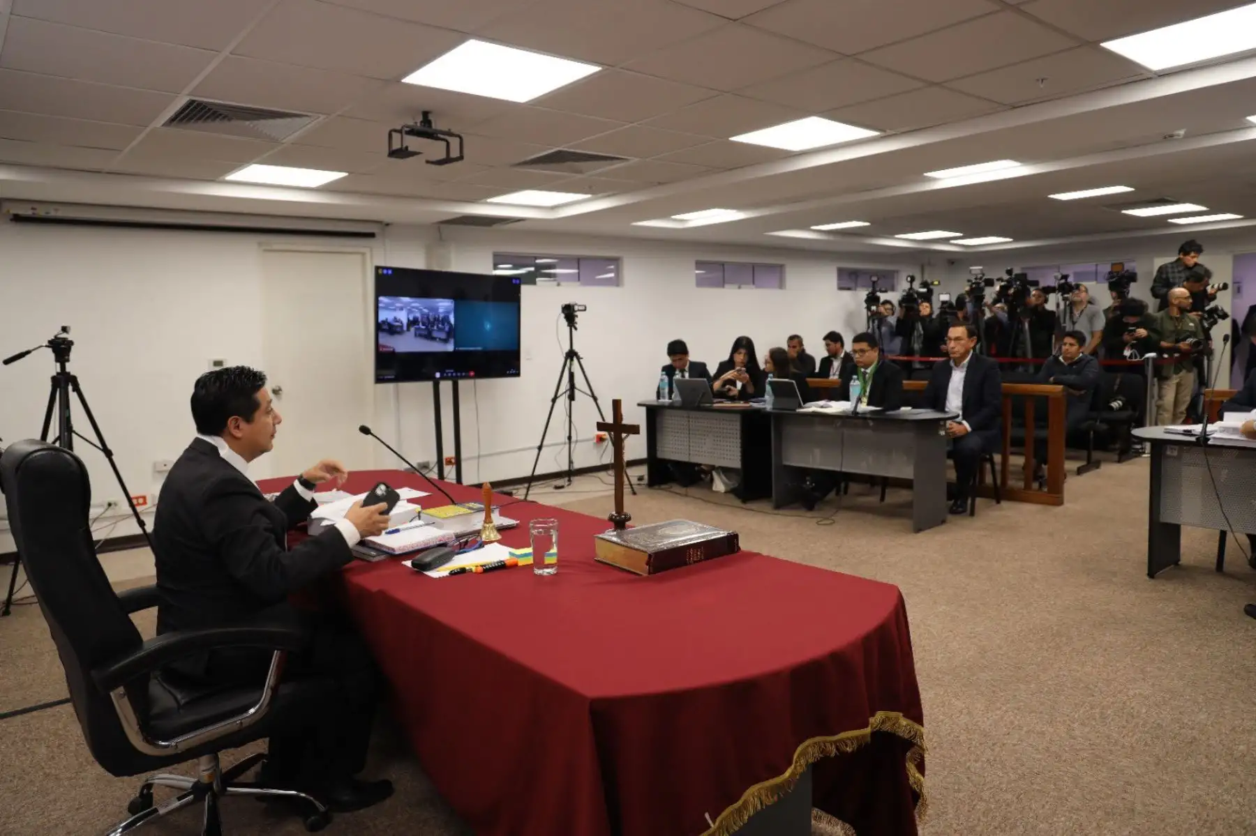 Quinto Juzgado de Investigación Preparatoria Nacional inicia audiencia de solicitud de prisión preventiva por 6 meses contra el expresidente Martín Vizcarra Cornejo, investigado por el presunto delito de cohecho pasivo propio cuando era presidente regional de Moquegua Foto: ANDINA/Difusión