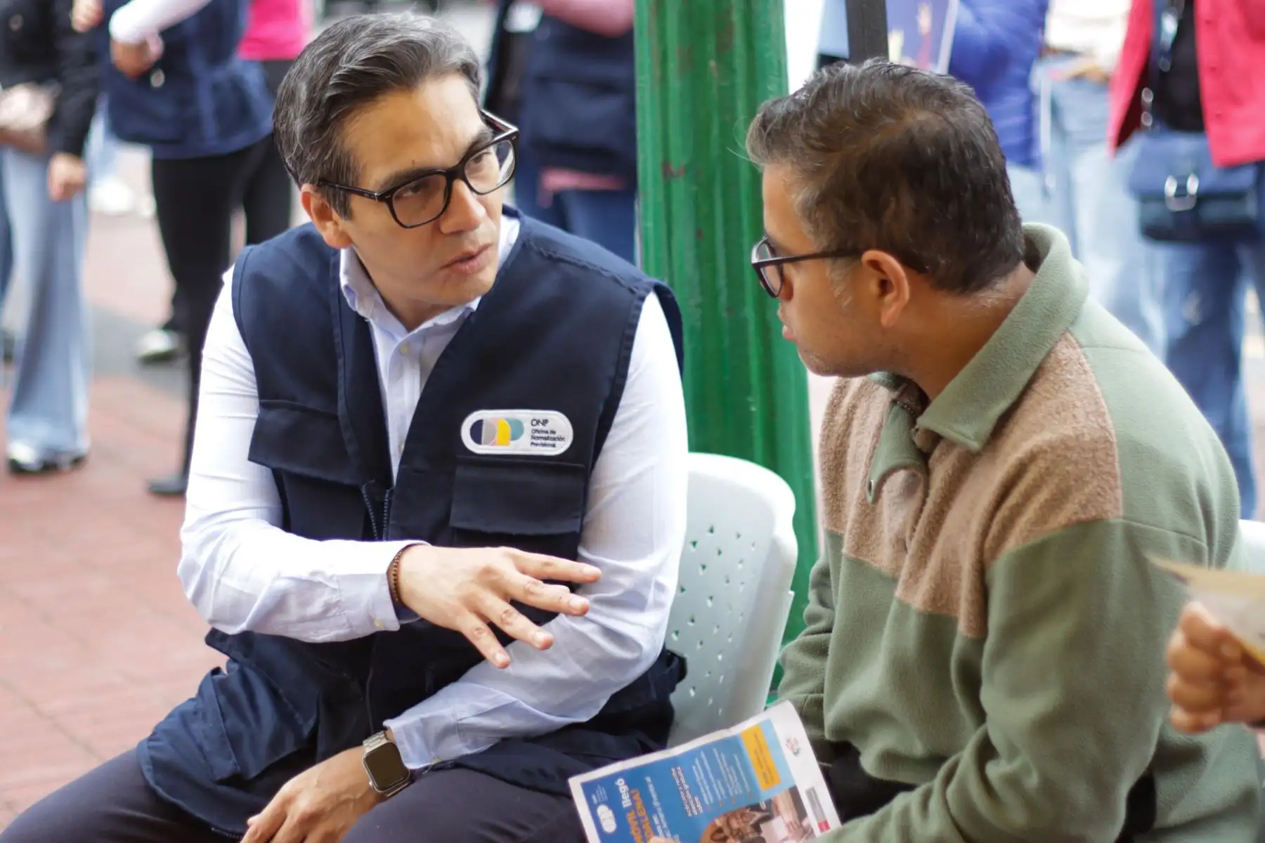 Con el objetivo de acercar sus servicios a más peruanos, la Oficina de Normalización Previsional (ONP) inició el recorrido de su nueva unidad itinerante de atención previsional. Desde la Plaza Túpac Amaru , en el distrito de Magdalena, esta mañana decenas de ciudadanos recibieron información y orientación gratuita sobre sus pensiones y derechos previsionales.  Foto: ANDINA/ONP