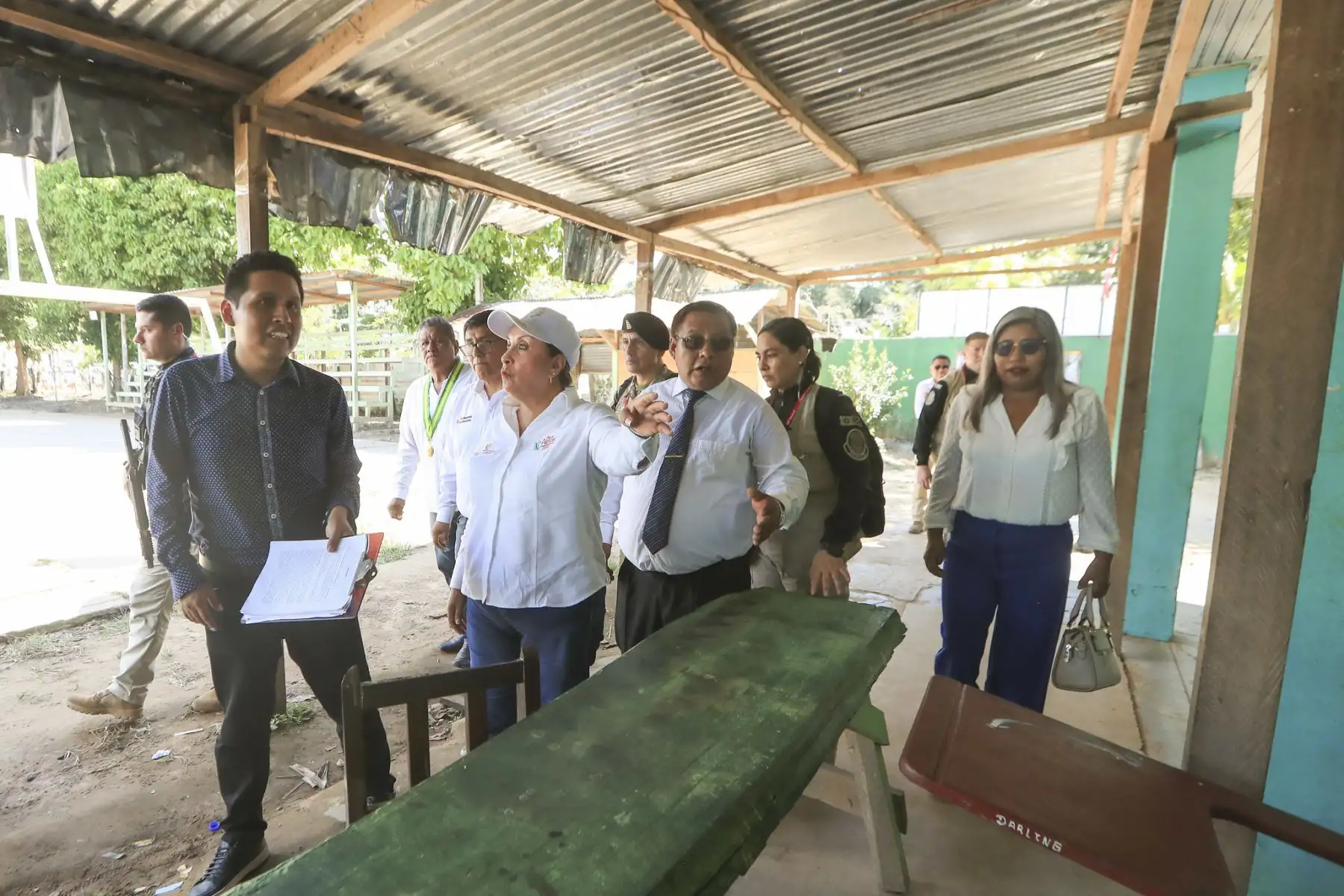Presidenta realizó visita inopinada a colegio de Iñapari. Foto: ANDINA/Prensa Presidencia