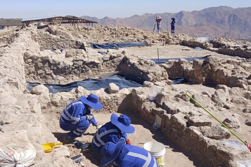 En el ´sitio arqueológico Cerro Baúl se conservan vestigios de las culturas Wari y Tiahuanaco, que habrían convivido en la zona hace más de 1500 años. Foto: Contraloría