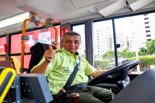ATU: Conductores de transporte público y taxis deberán asistir a curso de actualización sobre normas de transporte y tránsito. Foto: Difusión