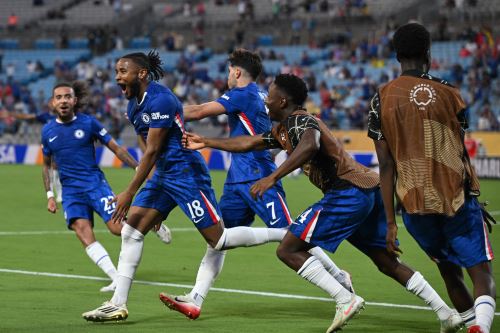 Chelsea gana 4 a 1  al Benfica y pasa a cuartos de final de la Copa Mundial de Clubes