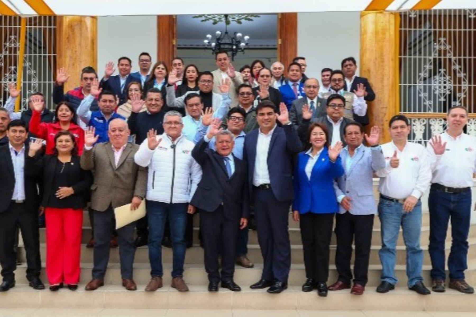 El ministro del Ambiente subrayó el compromiso del Gobierno de impulsar la construcción de la nueva planta de tratamiento de aguas residuales y anunció creación de un parque ecológico. Foto: Minam