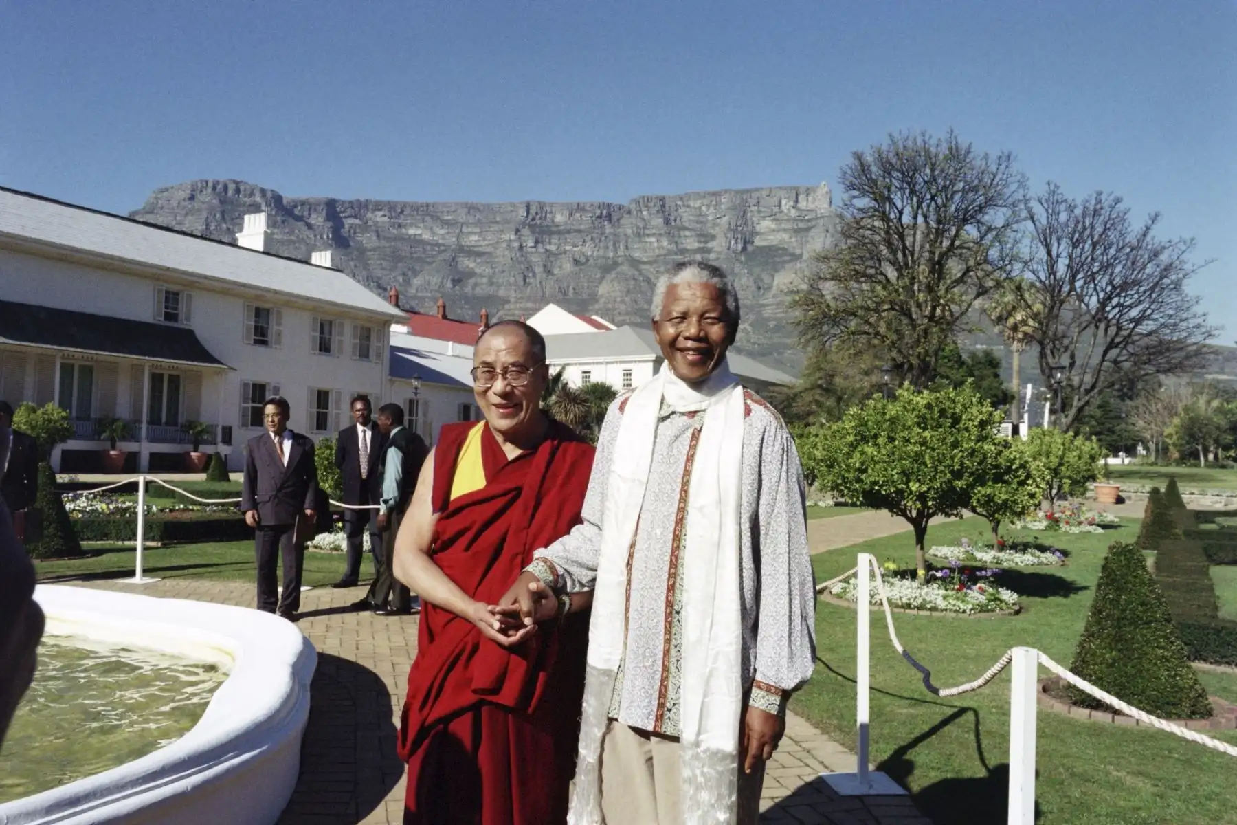 Tenzin Gyatso, reconocido como la 14ª reencarnación del dalái lama, fue identificado como líder espiritual a los dos años de edad. Foto: AFP