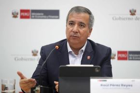 Ministro de Economía y Finanzas, Raúl Pérez Reyes. EFE