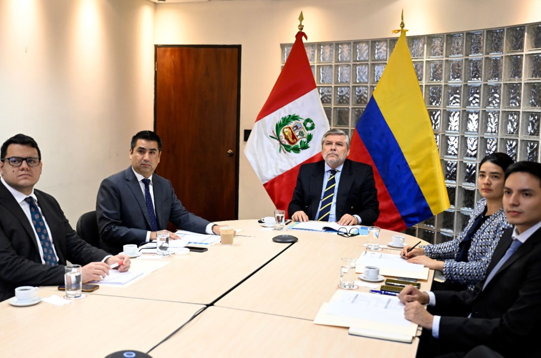 Perú y Colombia reanudan cooperación bilateral contra el tráfico ilícito de drogas