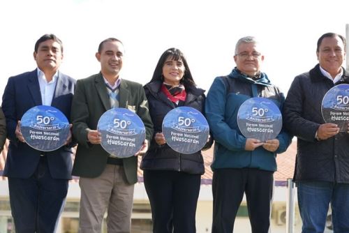 En Huaraz, la titular del Mincetur participó en diversas actividades, como los 50 años del Parque Nacional Huascarán, el primer aniversario del vuelo Lima–Huaraz/Anta, y una importante reunión de coordinación sobre seguridad turística.