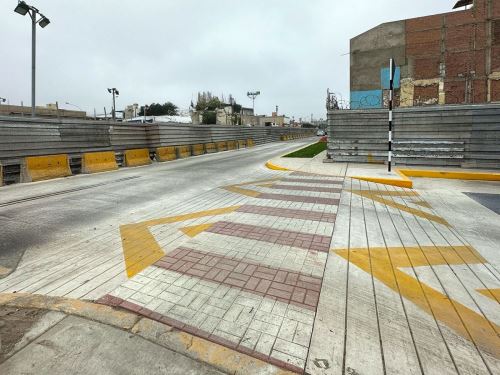 Liberan vía auxiliar en la av. Óscar R. Benavides. El tramo estuvo cerrado por tres años debido a las obras de construcción de la Línea 2 del Metro de Lima. Foto: ANDINA/Difusión
