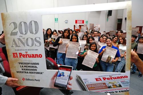 Alumnos de la Universidad Nacional de Piura participan en conversatorio sobre el Bicentenario del Diario El Peruano