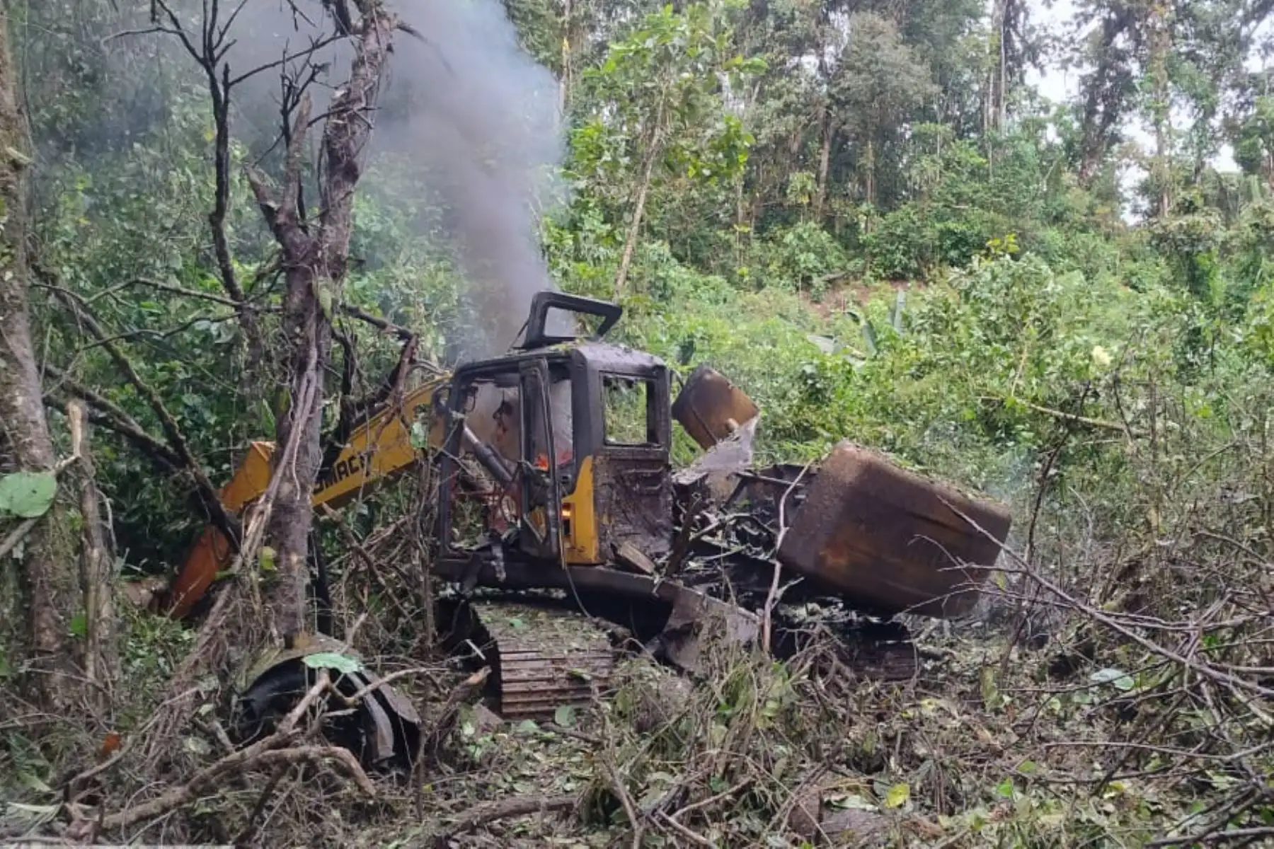 Maquinaria y equipos valorizados en más de S/ 49 millones fueron inutilizados durante la operación. Foto: Difusión