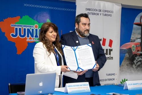 Este convenio refleja el compromiso de ambas instituciones con la reactivación económica regional, el impulso al comercio exterior y la promoción del talento y los productos locales en mercados internacionales.