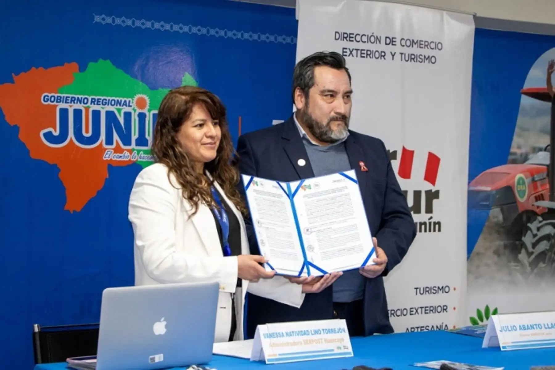 Este convenio refleja el compromiso de ambas instituciones con la reactivación económica regional, el impulso al comercio exterior y la promoción del talento y los productos locales en mercados internacionales.