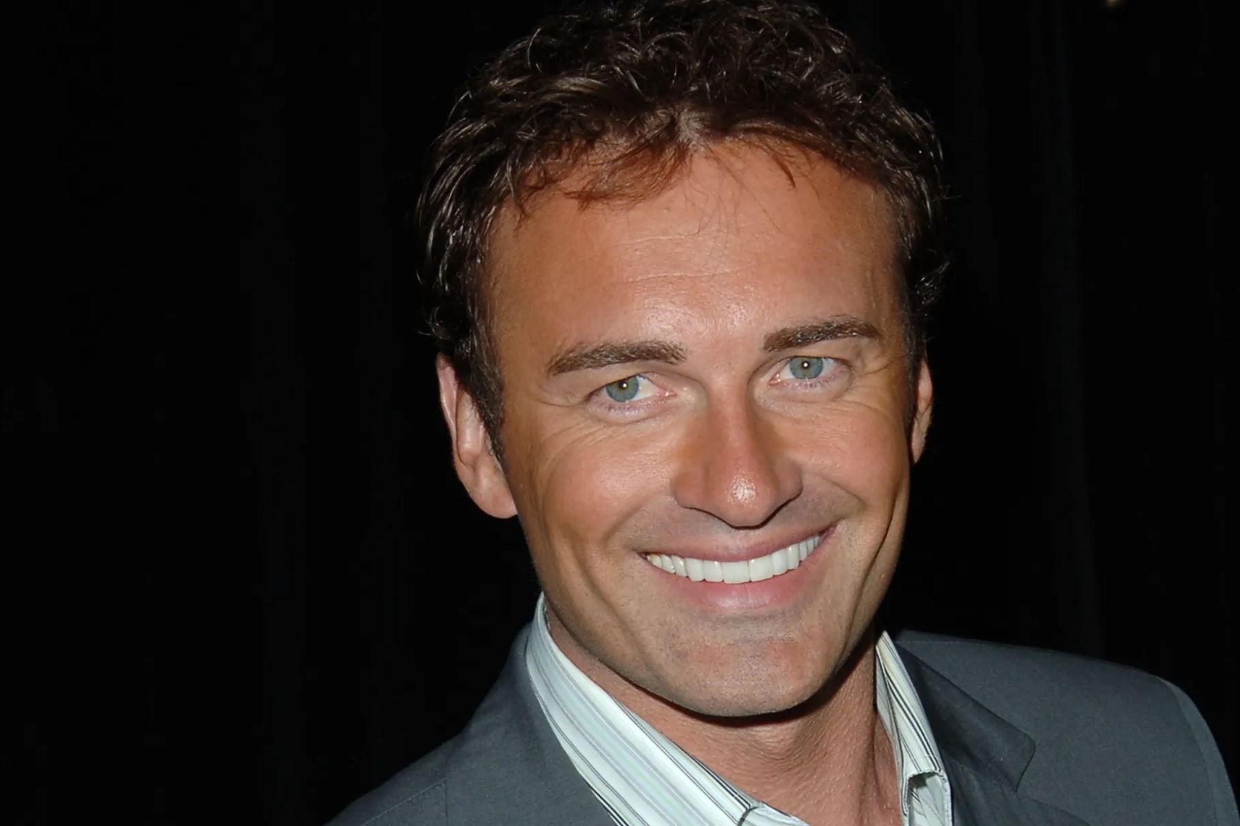 Julian McMahon falleció en paz esta semana tras un valiente esfuerzo por superar el cáncer, declaró su esposa, Kelly McMahon. Foto: ANDINA/Difusión