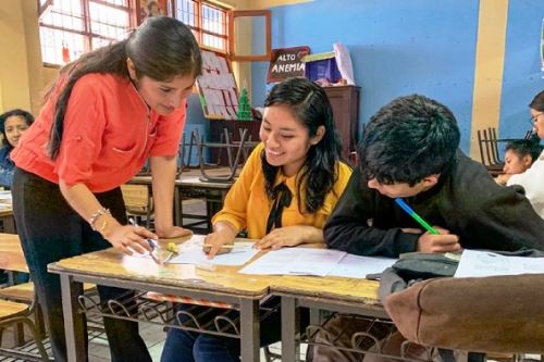 Más de 6,200 colegios tienen al menos un becario del Pronabec este año. Foto: ANDINA/Difusión.