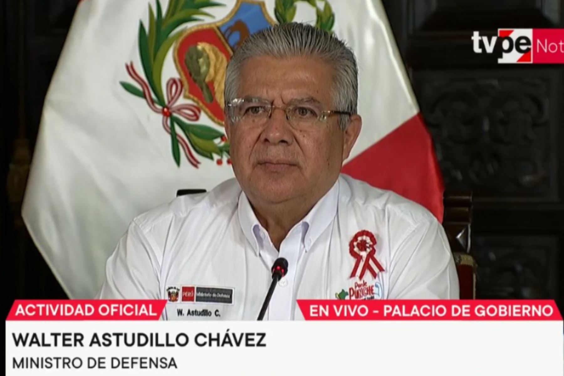 Titular del Mindef participó en la conferencia de prensa, liderada por la presidenta de la República, Dina Boluarte, sobre el proceso de formalización minera. Captura TV