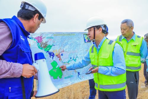 Delegaciones de ocho países realizaron visitas técnicas para presentar propuestas para la ejecución de los sistemas hídricos de Poechos y Alto Piura. ANDINA/Difusión