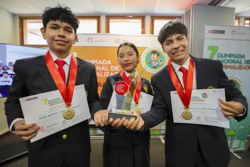 Estudiantes del COAR Tacna, representarán al Perú en Olimpiada Internacional de Normalización en Corea del Sur, en agosto 2025. Foto: Cortesía.