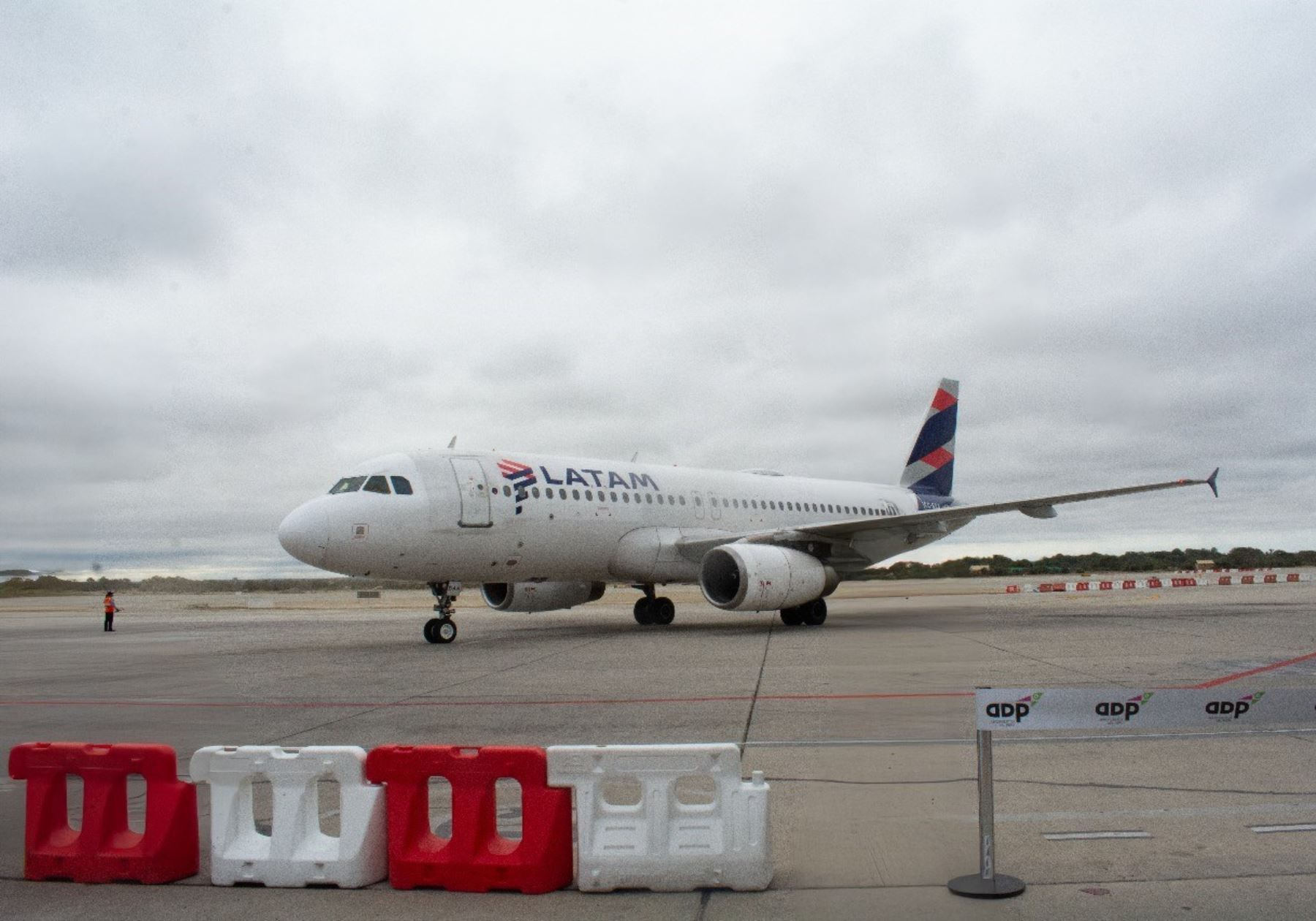 El aeropuerto de Piura inauguró la remodelada pista de aterrizaje que forma parte del proyecto integral de rehabilitación del terminal aéreo. ANDINA/Difusión