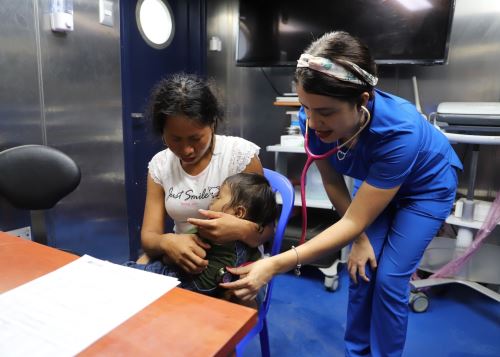Más de 5,500 pobladores de comunidades nativas de 11 poblaciones indígenas de Loreto se beneficiarán con la tercera campaña que realizará el Programa Nacional Plataformas de Acción para la Inclusión Social en dicha región. ANDINA/Difusión