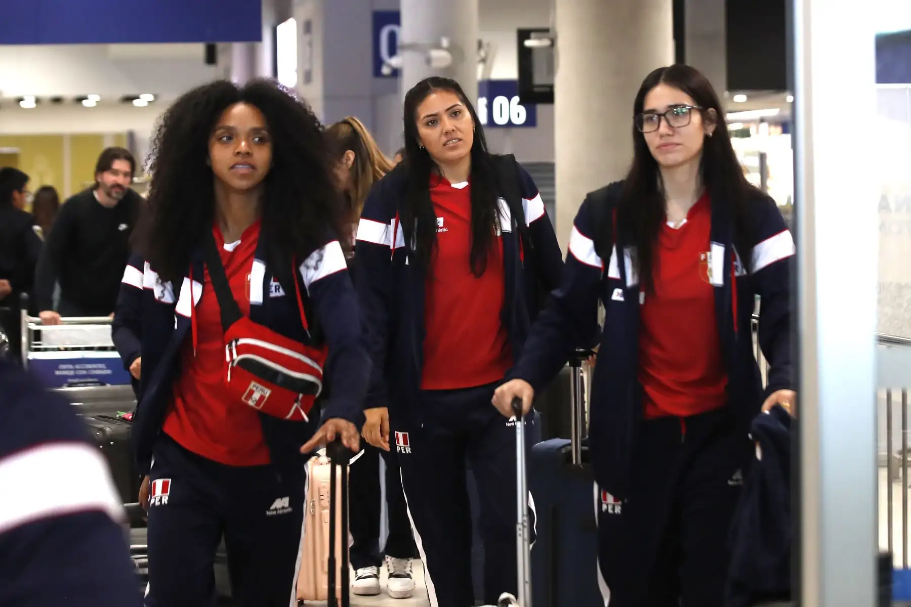 Selección Peruana llega al Nuevo Aeropuerto Internacional Jorge Chávez tras su histórica participación en la Copa América de Vóley.
Foto: ANDINA/Eddy Ramos
