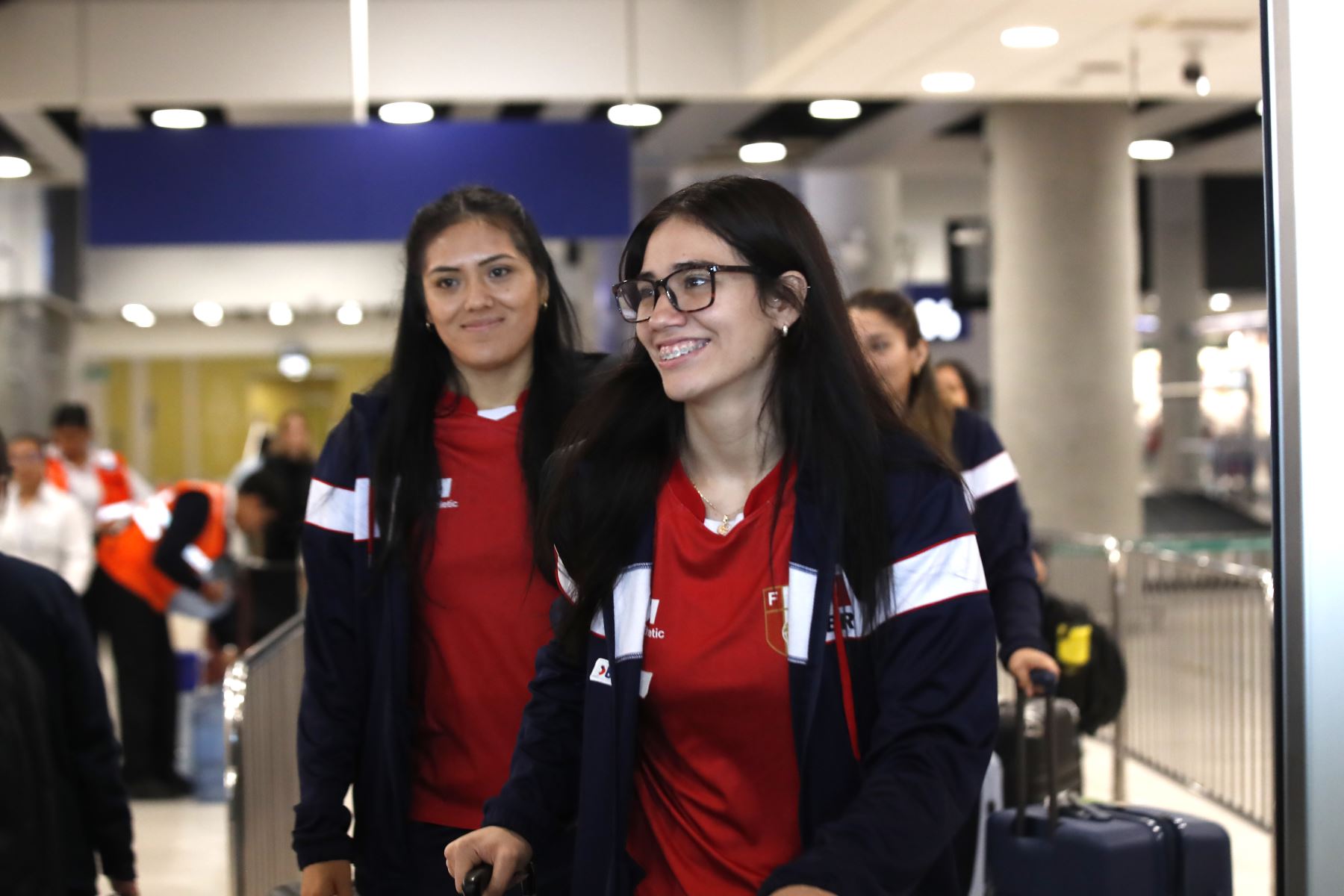 Selección Peruana llega al Nuevo Aeropuerto Internacional Jorge Chávez tras su histórica participación en la Copa América de Vóley.Foto: ANDINA/Eddy Ramos
