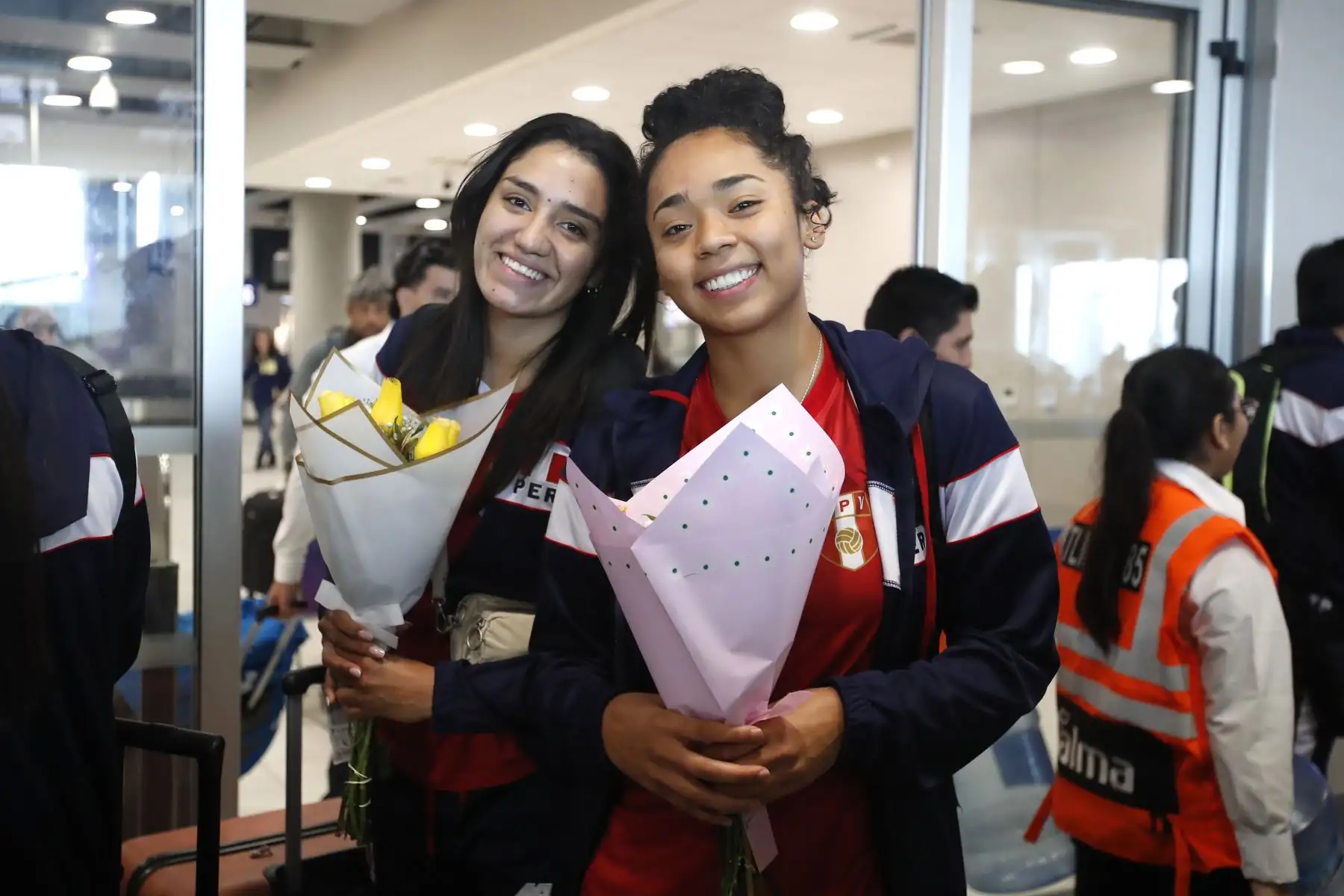 Selección Peruana llega al Nuevo Aeropuerto Internacional Jorge Chávez tras su histórica participación en la Copa América de Vóley.
Foto: ANDINA/Eddy Ramos
