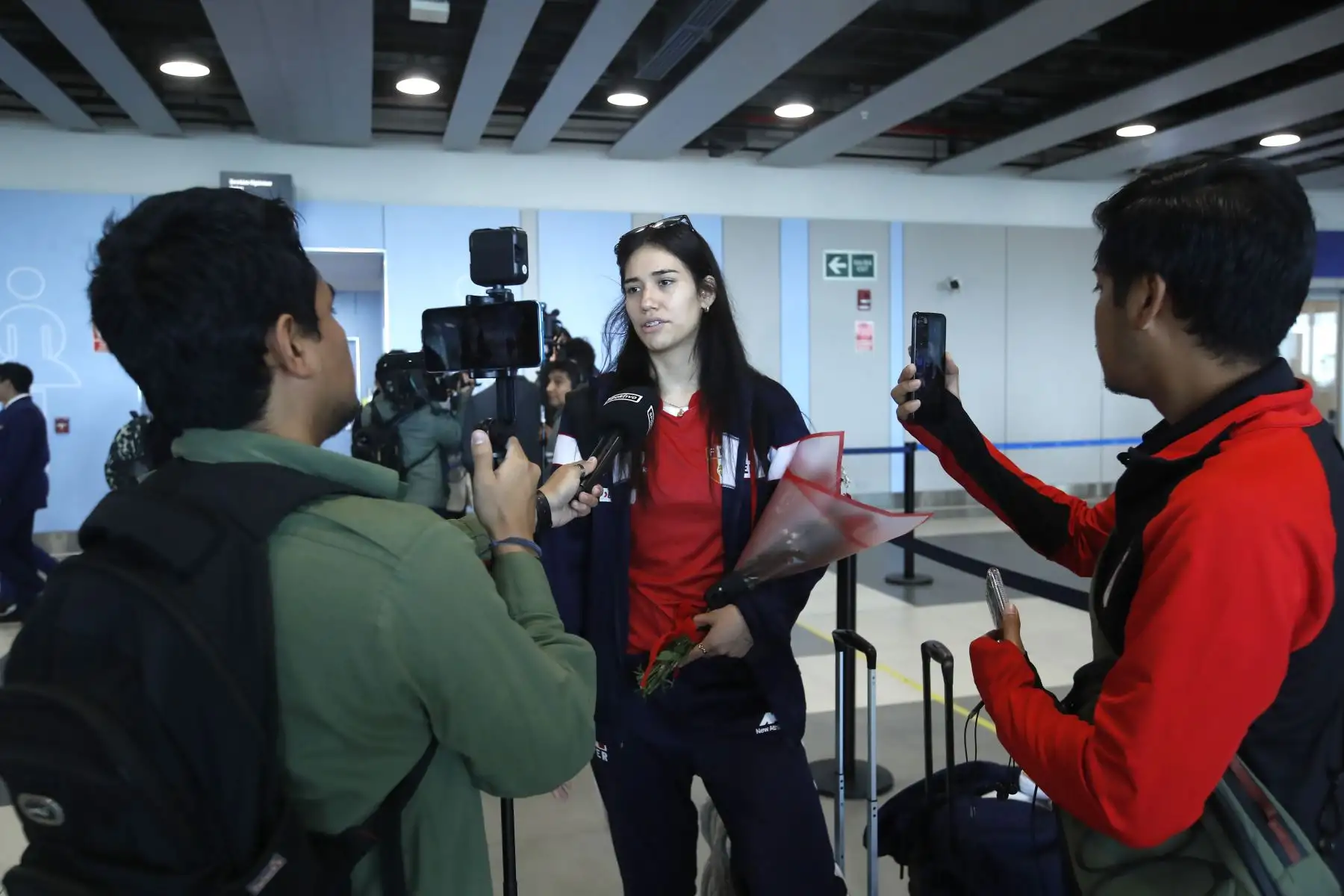 Selección Peruana llega al Nuevo Aeropuerto Internacional Jorge Chávez tras su histórica participación en la Copa América de Vóley.
Foto: ANDINA/Eddy Ramos
