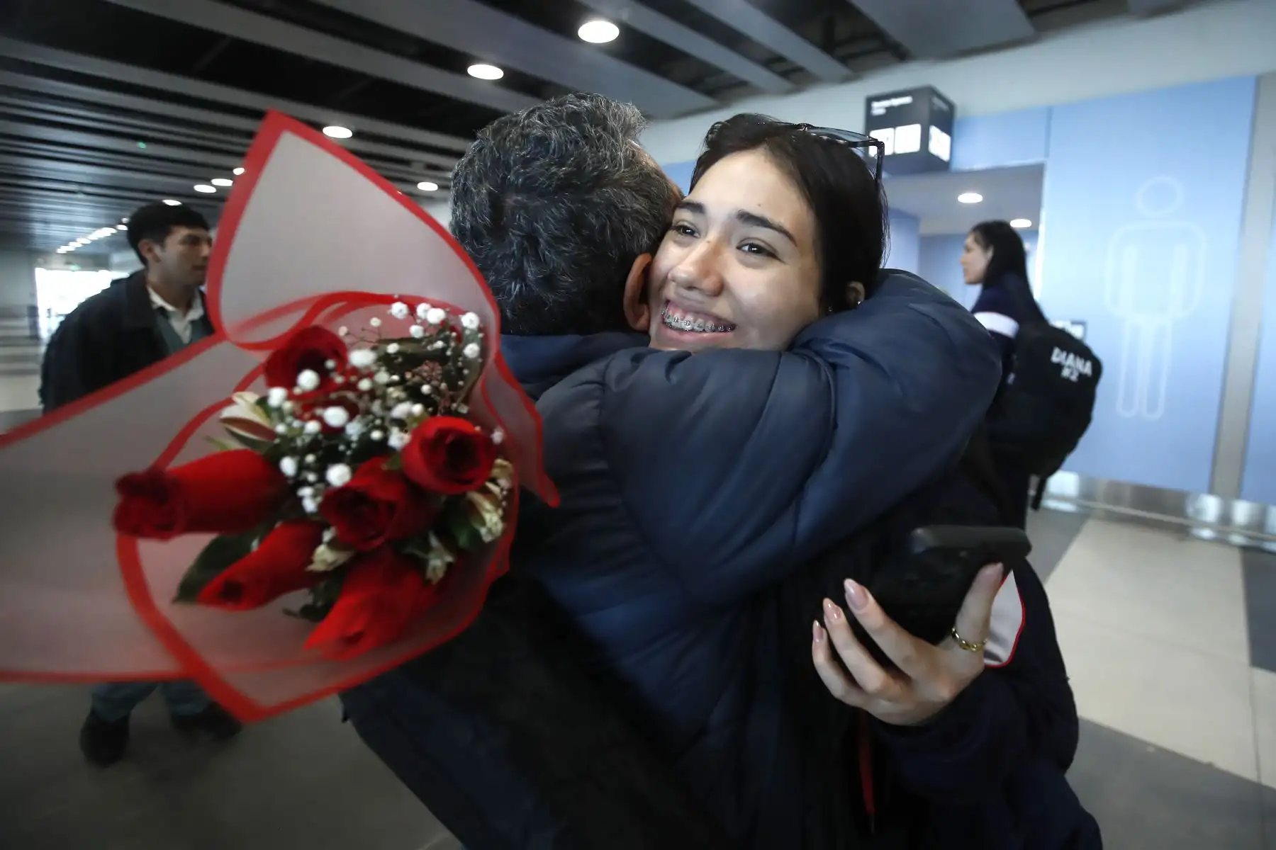 Selección Peruana llega al Nuevo Aeropuerto Internacional Jorge Chávez tras su histórica participación en la Copa América de Vóley. En la imagen, Aixa Vigil.
Foto: ANDINA/Eddy Ramos