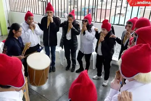 Una orquesta inclusiva rompe barreras desde un colegio de San Martín de Porres. Foto: ANDINA/Difusión