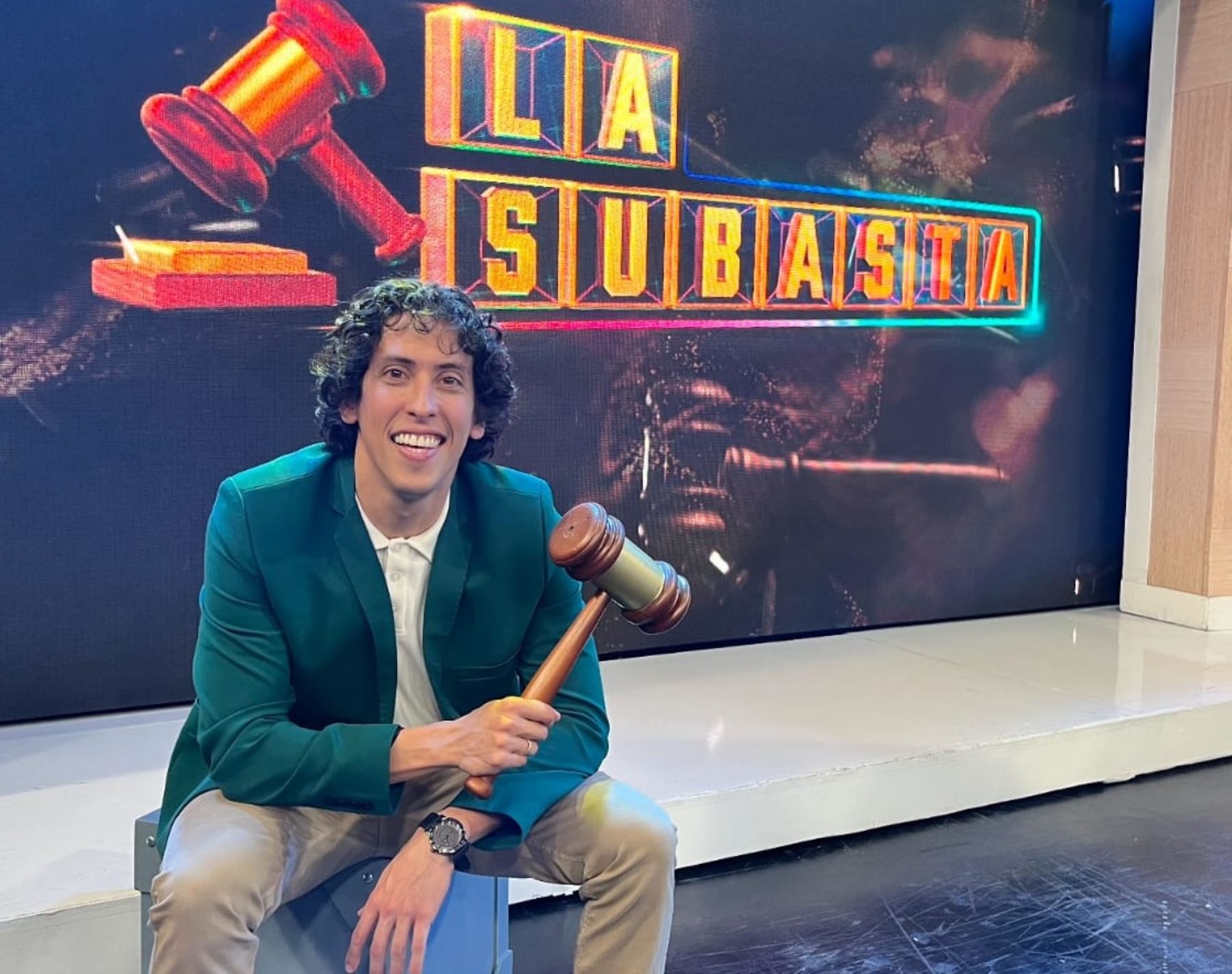 Estrenan La Subasta por América TV.
