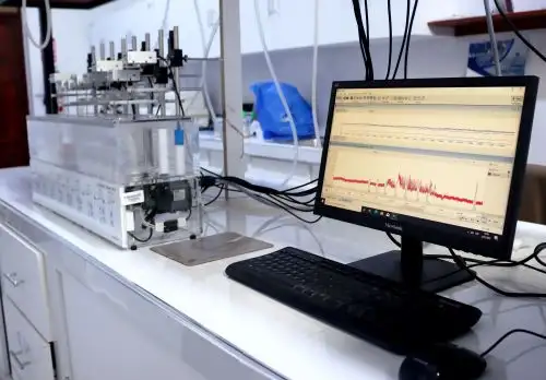 Gracias al premio de más de S/ 1 millón, otorgado por el programa Prociencia de Concytec y el Banco Mundial, la Universidad Nacional de Trujillo potenció su laboratorio de Farmacia y Bioquímica con nuevos equipos. Foto: ANDINA/difusión.