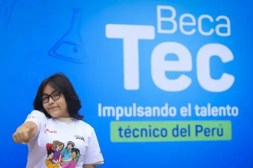 Menos de una semana para que aún puedas inscribirte y postular por una Beca Tec. Foto: ANDINA/Prensa Presidencia