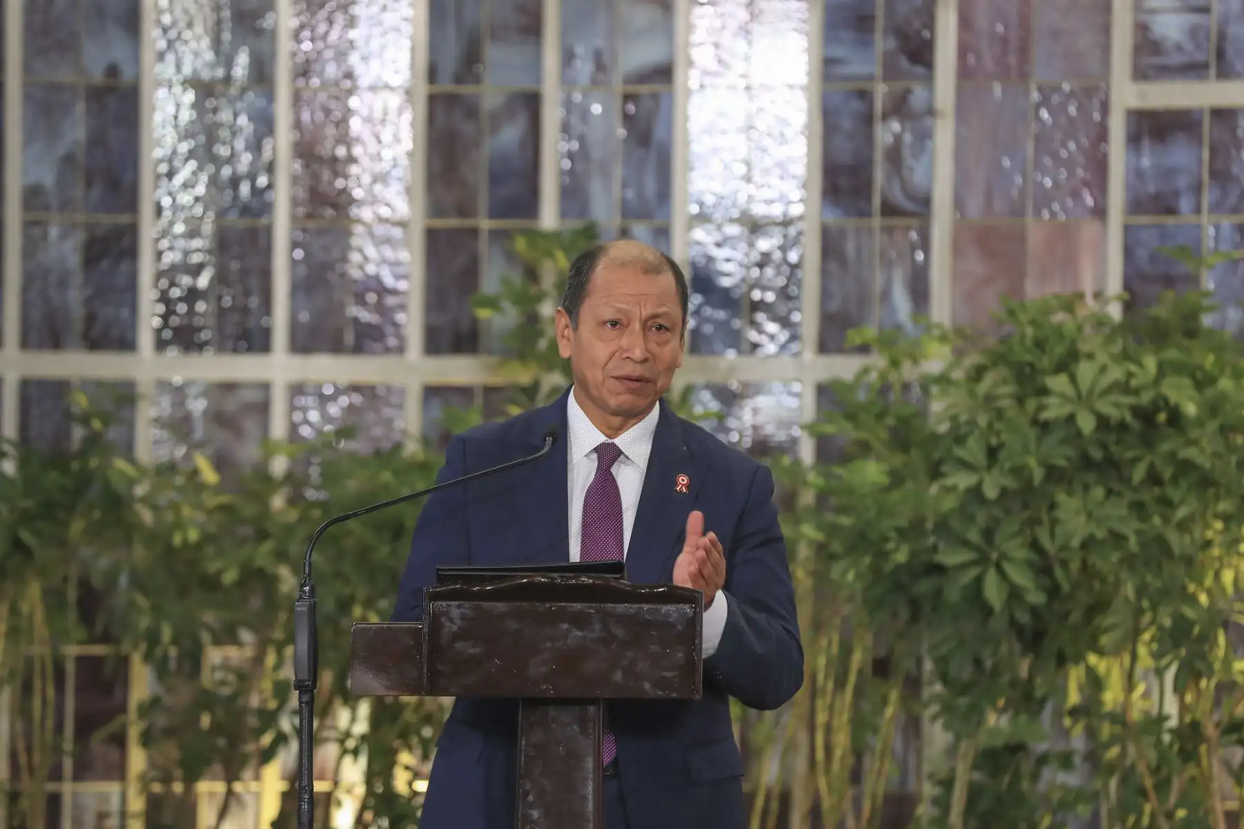 La presidenta Dina Boluarte lidera el lanzamiento de la Beca TEC, iniciativa que impulsa una formación integral en educación tecnológica y técnico-productiva, y permitirá financiar el sueño de 300 estudiantes en redes y sistemas, ingeniería mecánica, civil y de minas, entre otras especialidades. Foto: ANDINA/Prensa Presidencia